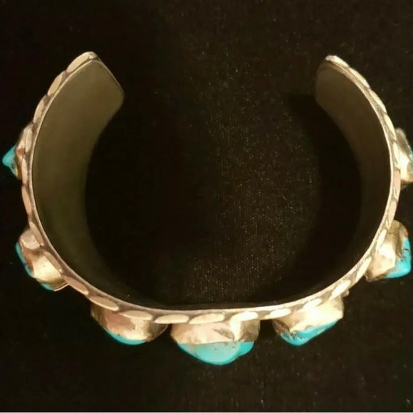 Massive Cuff Bracelet With 7 Turquoise Nuggets Vintage Sterling Silver - Picture 11 of 14